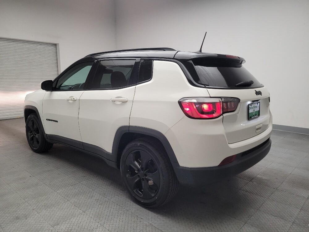 2019 Jeep Compass in Sacramento, CA 95821 - 18123878 5