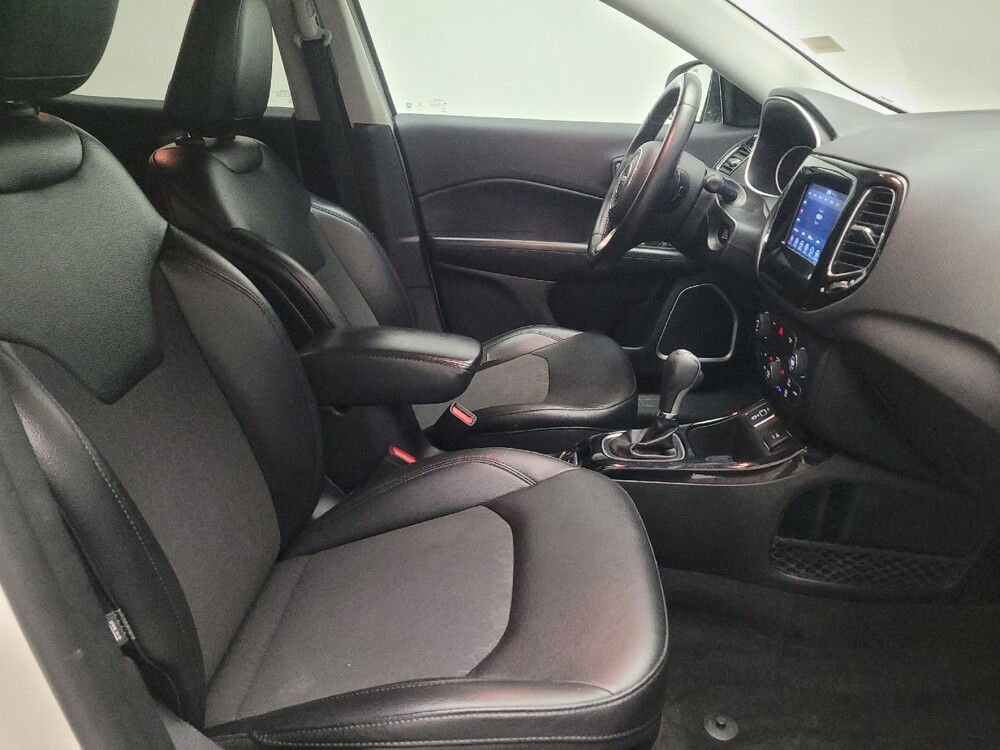 2019 Jeep Compass in Sacramento, CA 95821 - 18123878 21
