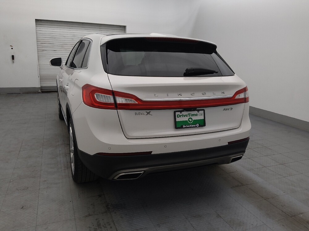 2017 Lincoln MKX in Bradenton, FL 34207 - 18123879 6
