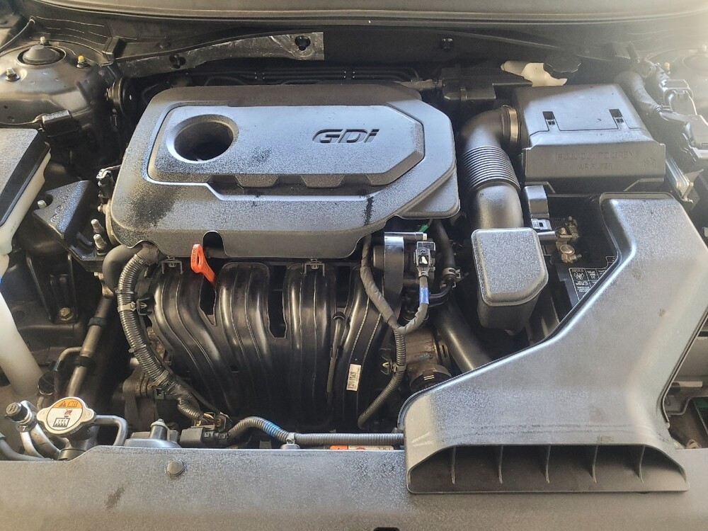 2018 Hyundai Sonata in Macon, GA 31210 - 18123887 30