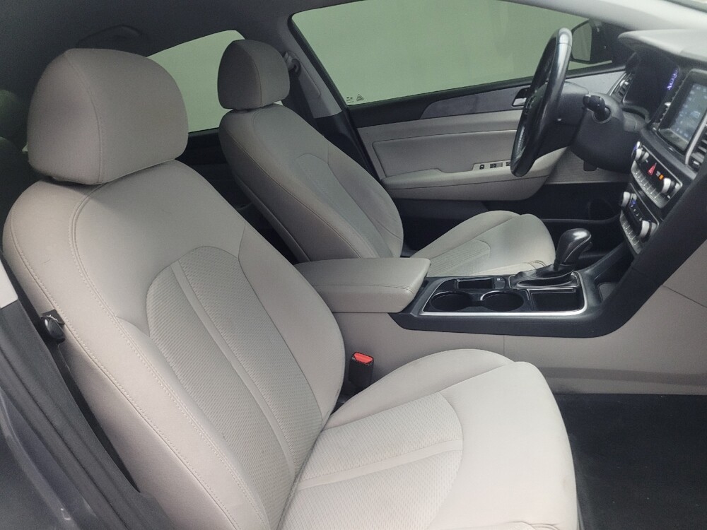 2018 Hyundai Sonata in Macon, GA 31210 - 18123887 21