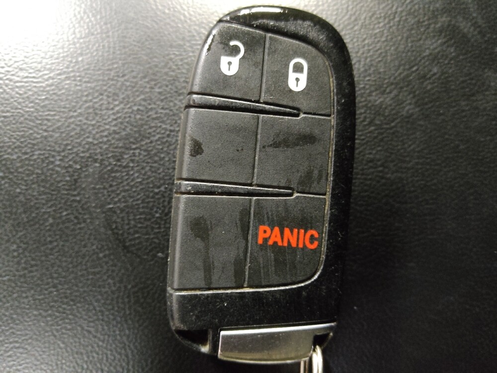 2017 Jeep Grand Cherokee in Tampa, FL 33612 - 18123888 32