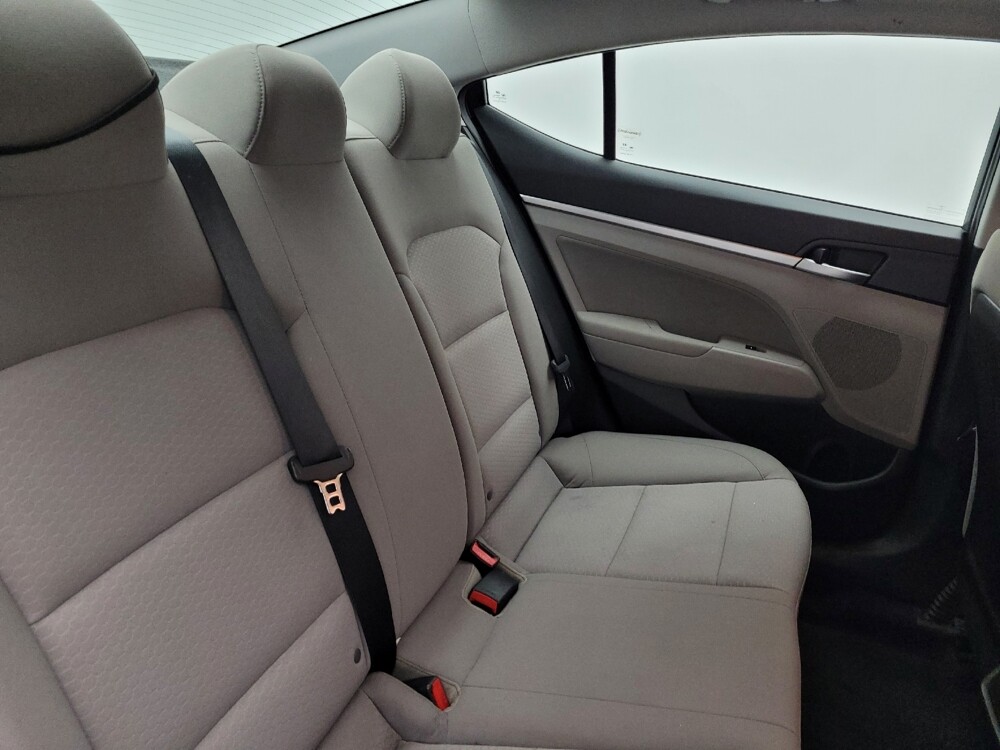 2020 Hyundai Elantra in Greenville, SC 29607 - 18123895 19