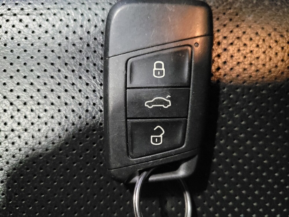 2019 Volkswagen Jetta in Newport News, VA 23601 - 18123898 32