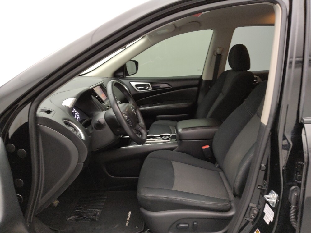 2019 Nissan Pathfinder in Springfield, MO 65807 - 18123900 17