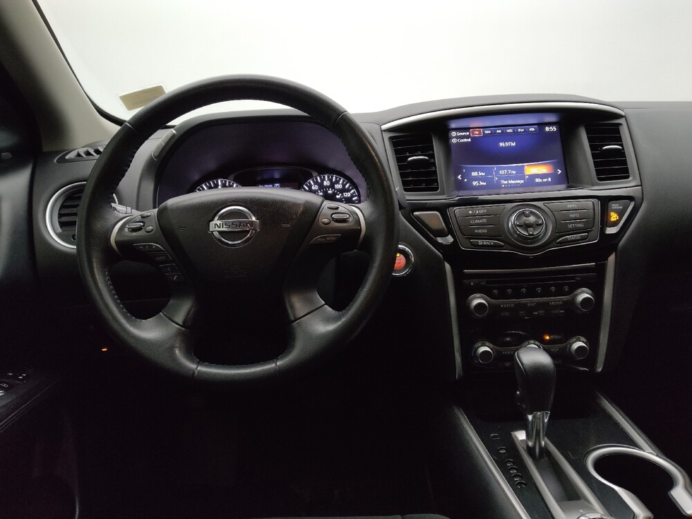 2019 Nissan Pathfinder in Springfield, MO 65807 - 18123900 22