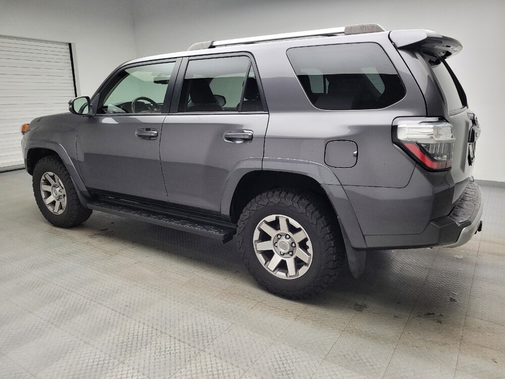 2015 Toyota 4Runner in Grand Rapids, MI 49508 - 18123901 3