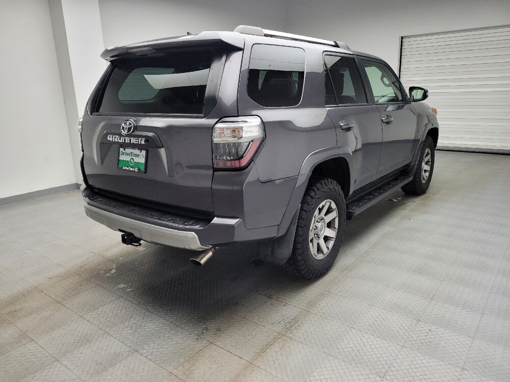 2015 Toyota 4Runner in Grand Rapids, MI 49508 - 18123901 9