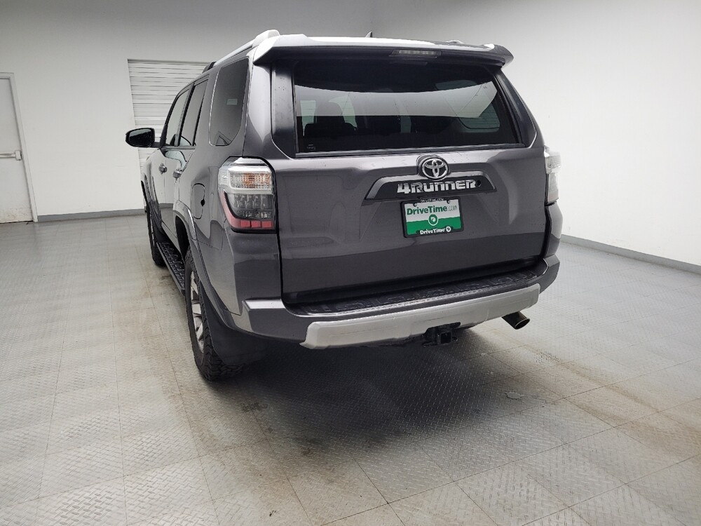 2015 Toyota 4Runner in Grand Rapids, MI 49508 - 18123901 6