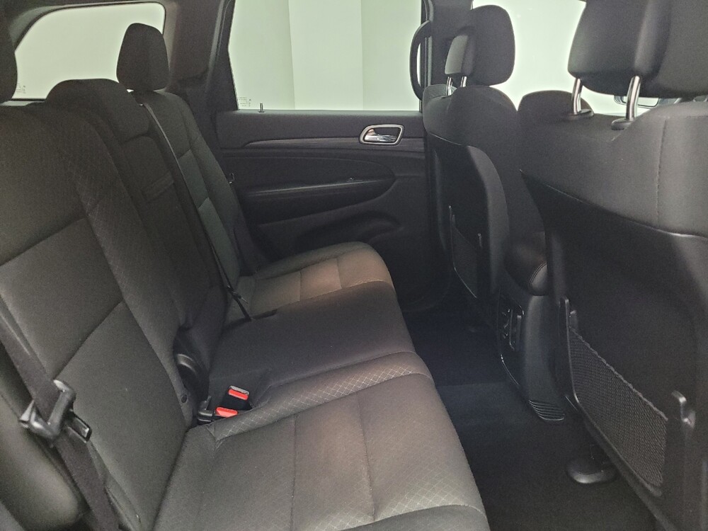 2019 Jeep Grand Cherokee in Grand Rapids, MI 49508 - 18123903 19