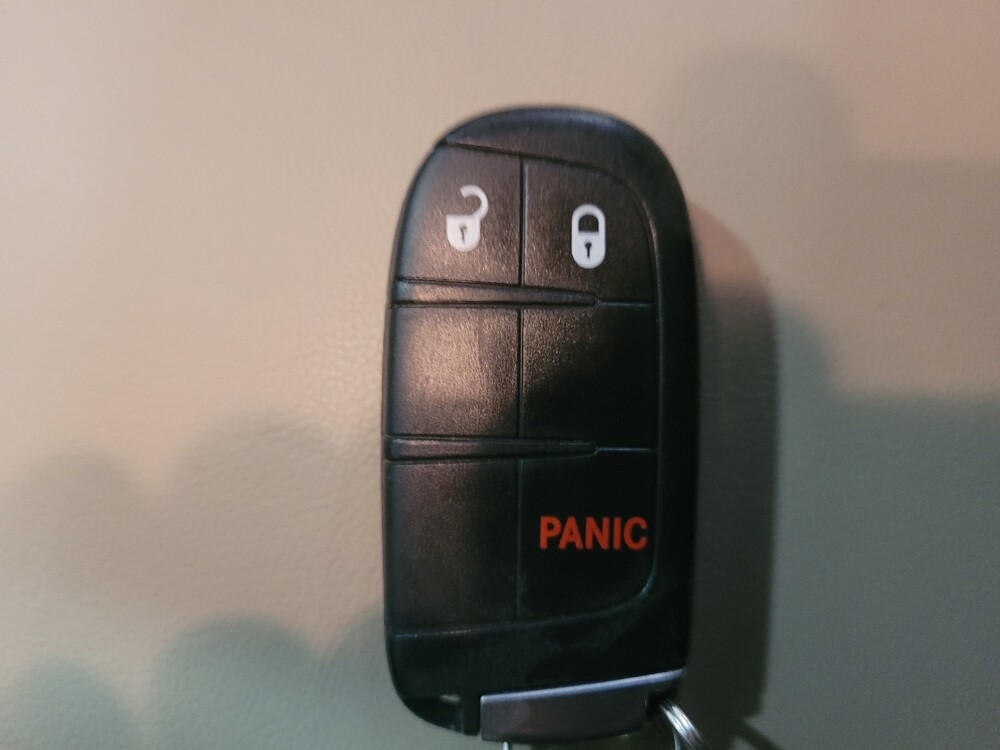 2022 Jeep Grand Cherokee in Newport News, VA 23601 - 18123905 32