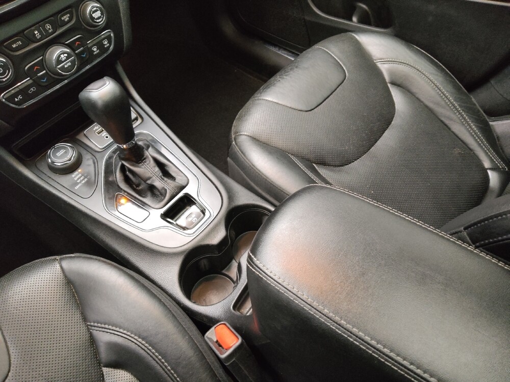 2019 Jeep Cherokee in Springfield, MO 65807 - 18123907 26