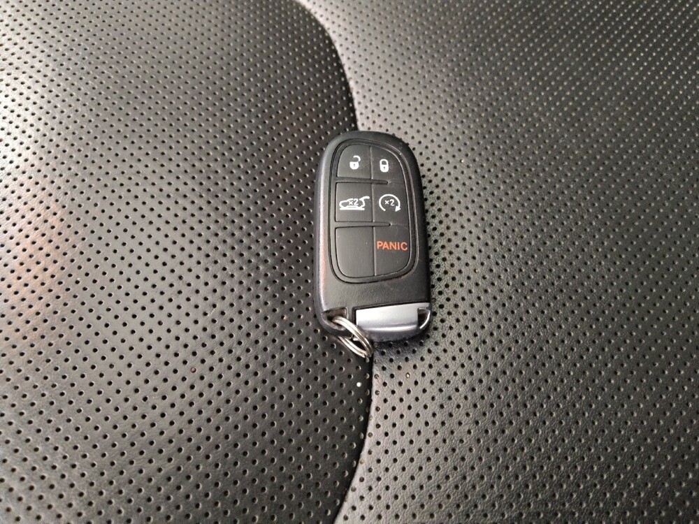 2019 Jeep Cherokee in Springfield, MO 65807 - 18123907 32