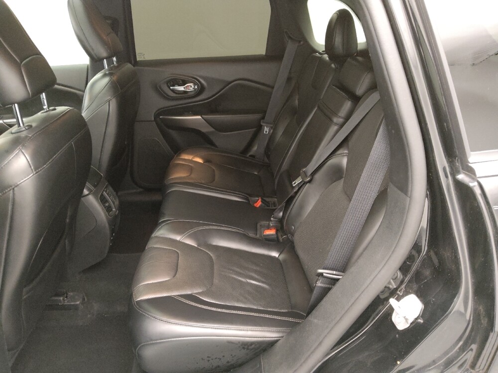 2019 Jeep Cherokee in Springfield, MO 65807 - 18123907 18