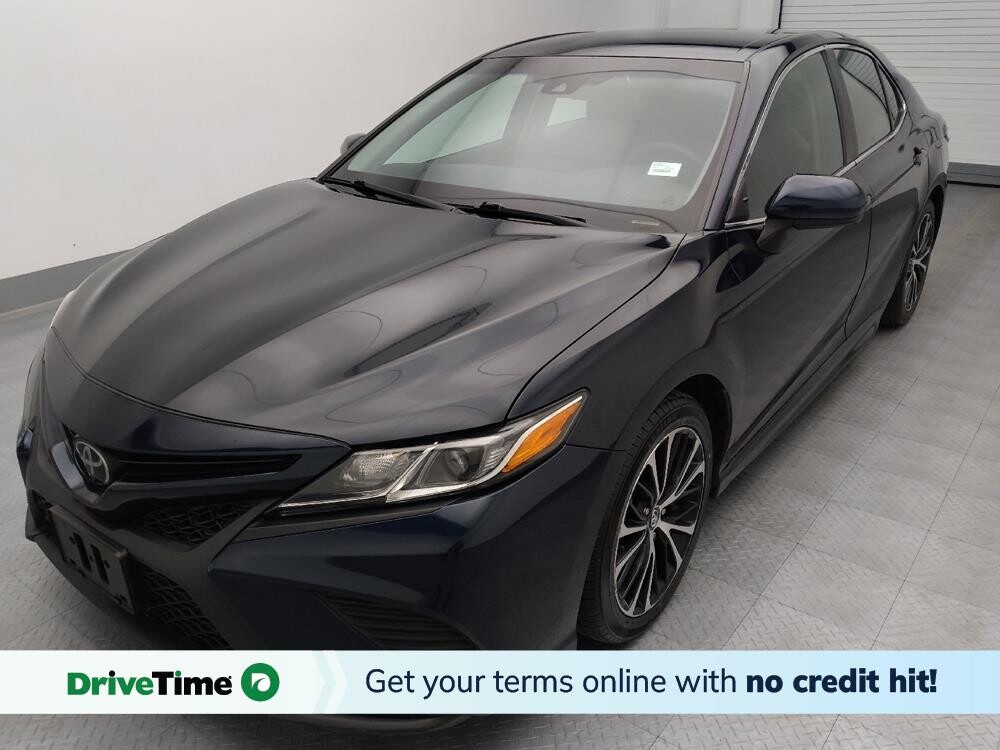 2018 Toyota Camry in Independence, MO 64055 - 18123908