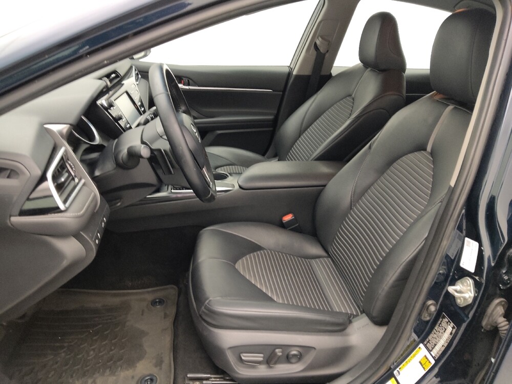 2018 Toyota Camry in Independence, MO 64055 - 18123908 17