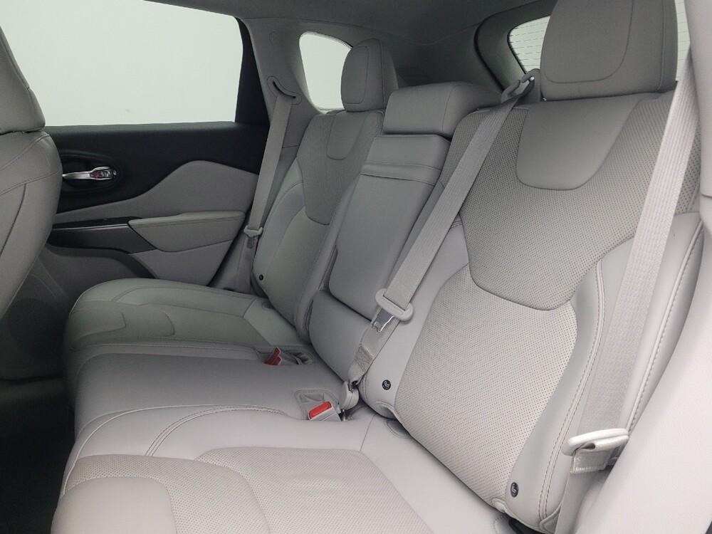 2019 Jeep Cherokee in Macon, GA 31210 - 18123909 18