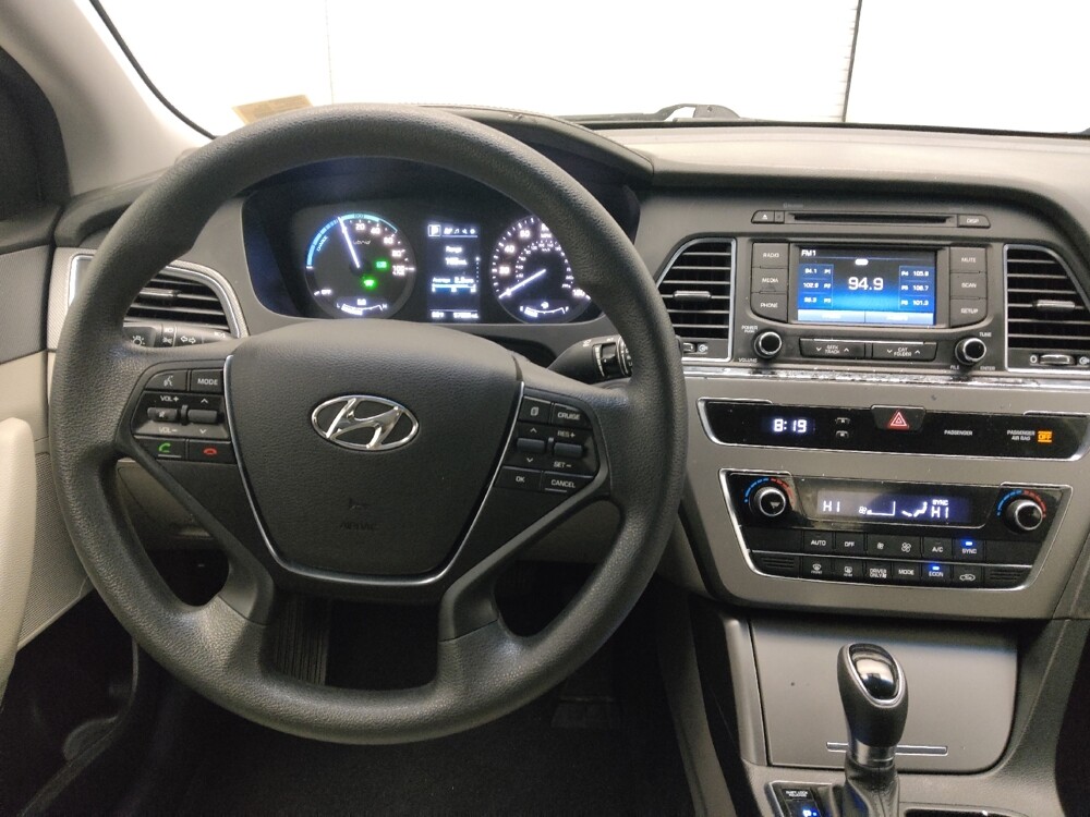2016 Hyundai Sonata in Pelham, AL 35124 - 18123910 22