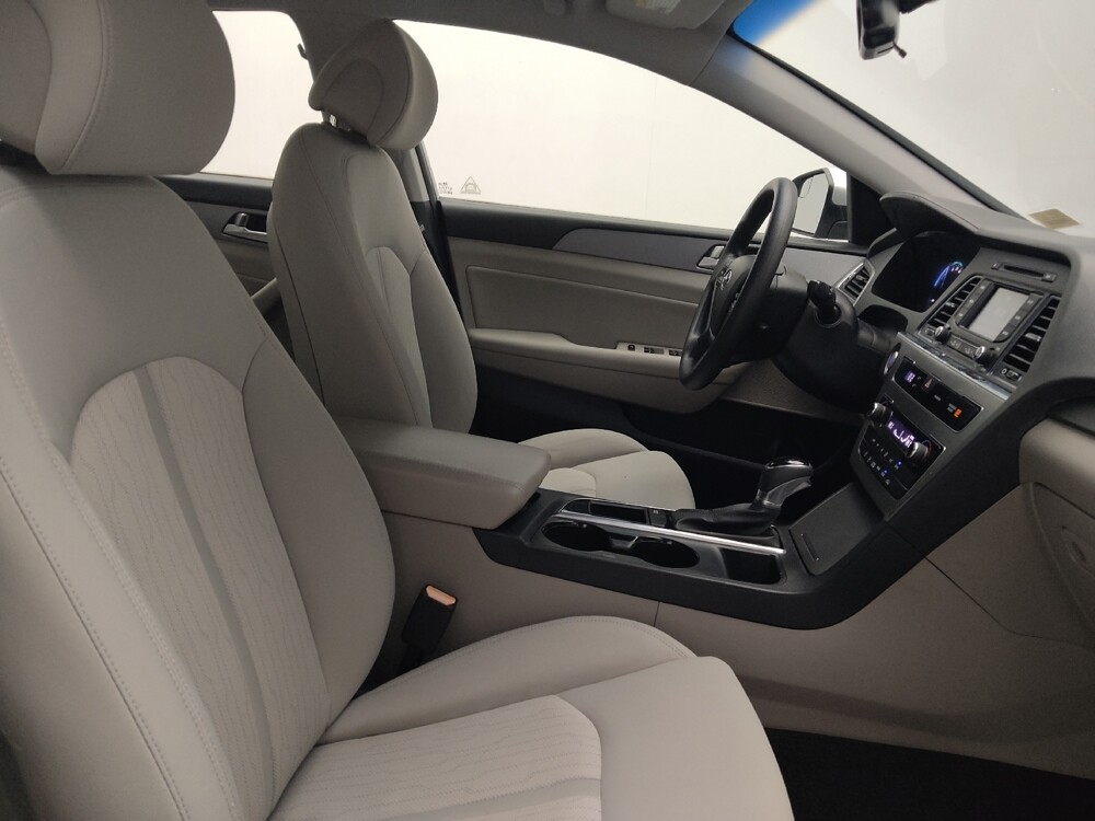 2016 Hyundai Sonata in Pelham, AL 35124 - 18123910 21