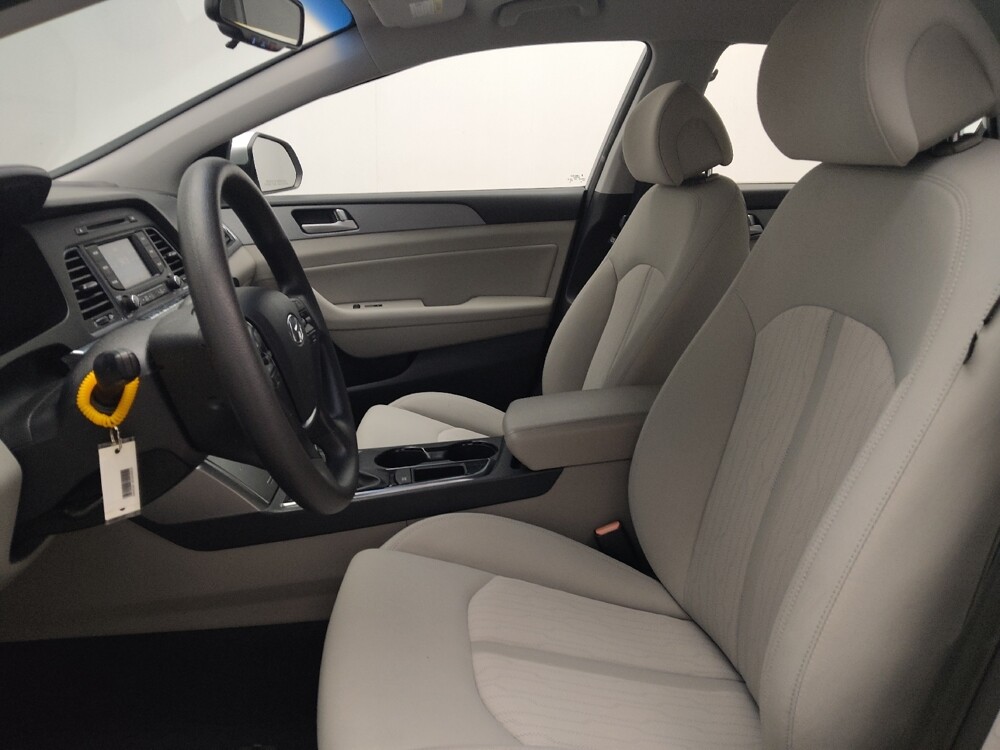 2016 Hyundai Sonata in Pelham, AL 35124 - 18123910 17