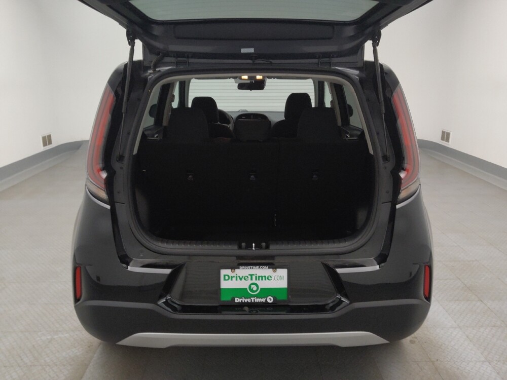 2025 Kia Soul in Lakewood, CO 80215 - 18123915 29