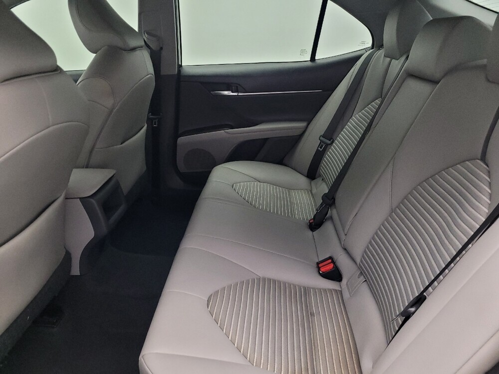 2021 Toyota Camry in Miami, FL 33157 - 18123921 18