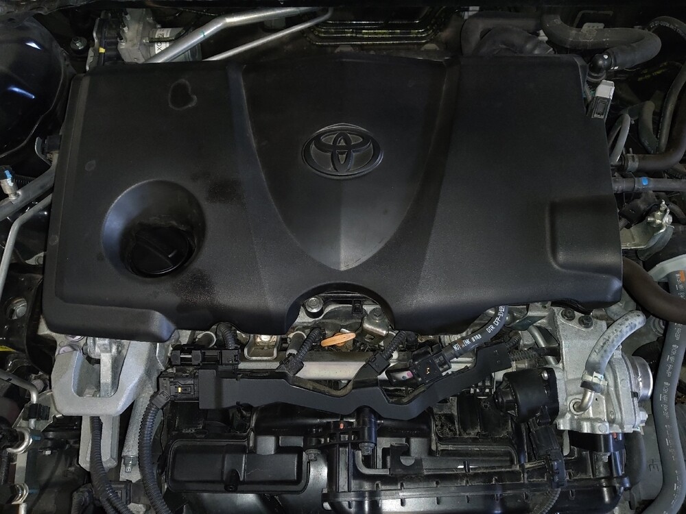 2021 Toyota Camry in Miami, FL 33157 - 18123921 30