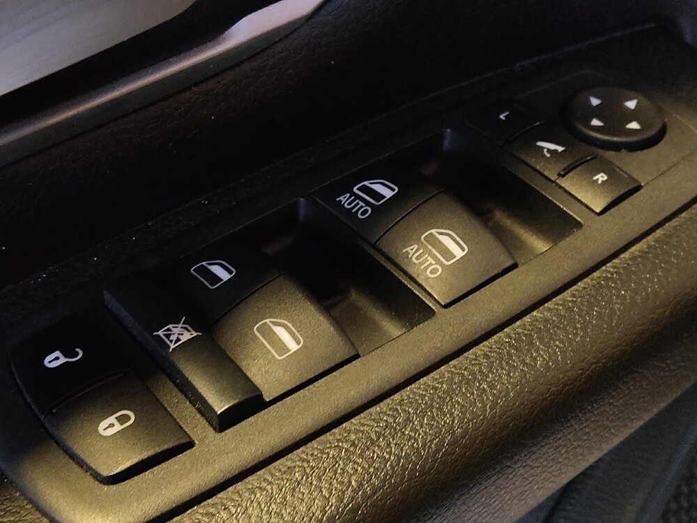 2022 RAM 1500 in Kissimmee, FL 34744 - 18123923 27