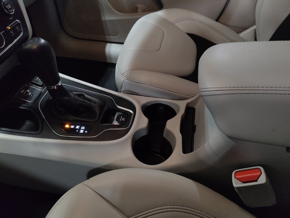 2021 Jeep Cherokee in Orlando, FL 32808 - 18123924 26