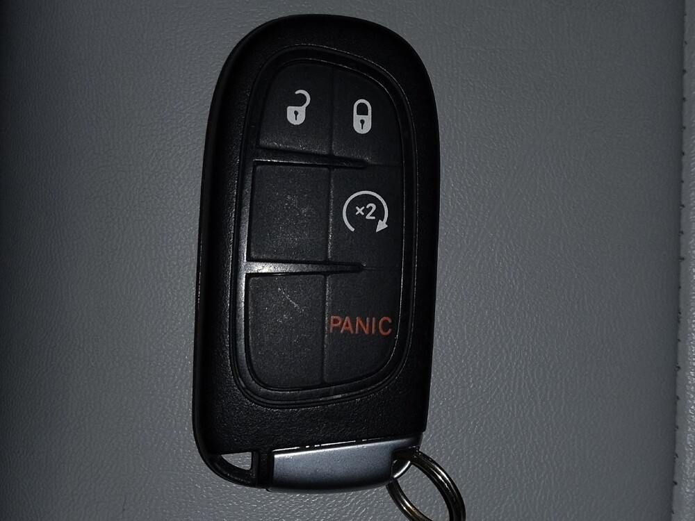 2021 Jeep Cherokee in Orlando, FL 32808 - 18123924 32