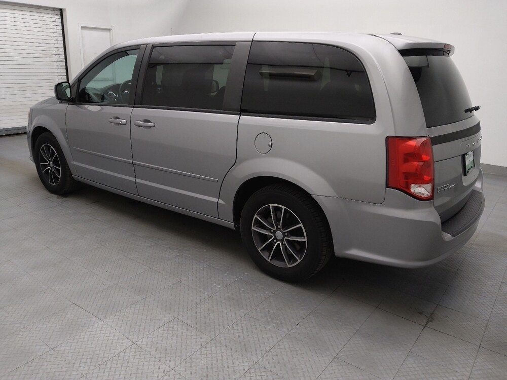 2017 Dodge Grand Caravan in Raleigh, NC 27604 - 18123929 3