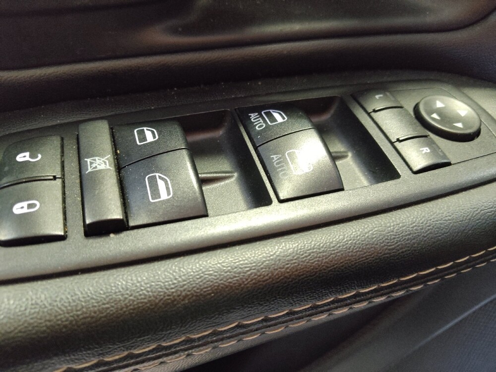 2017 Dodge Grand Caravan in Raleigh, NC 27604 - 18123929 27