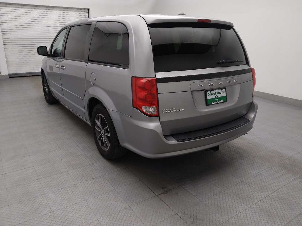 2017 Dodge Grand Caravan in Raleigh, NC 27604 - 18123929 5