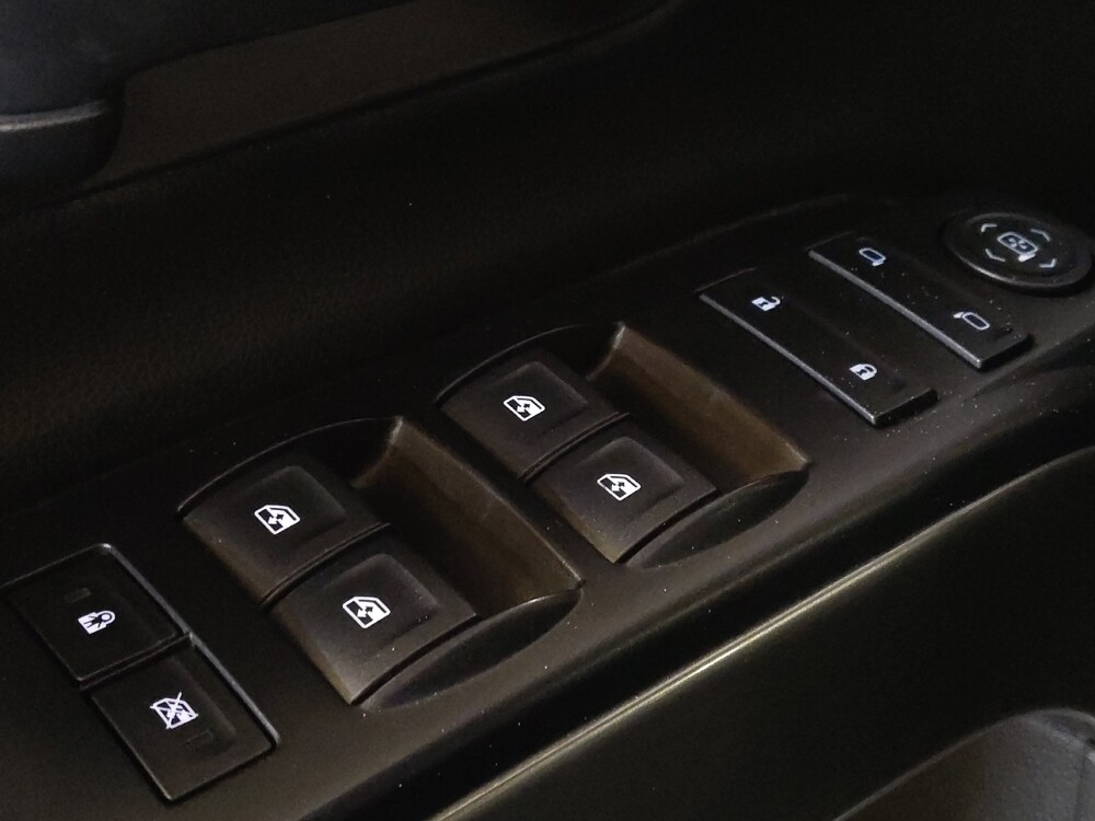 2018 Chevrolet Silverado 1500 in West Palm Beach, FL 33409 - 18123938 27