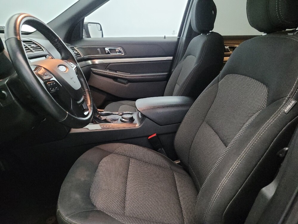 2018 Ford Explorer in Newport News, VA 23601 - 18123948 17