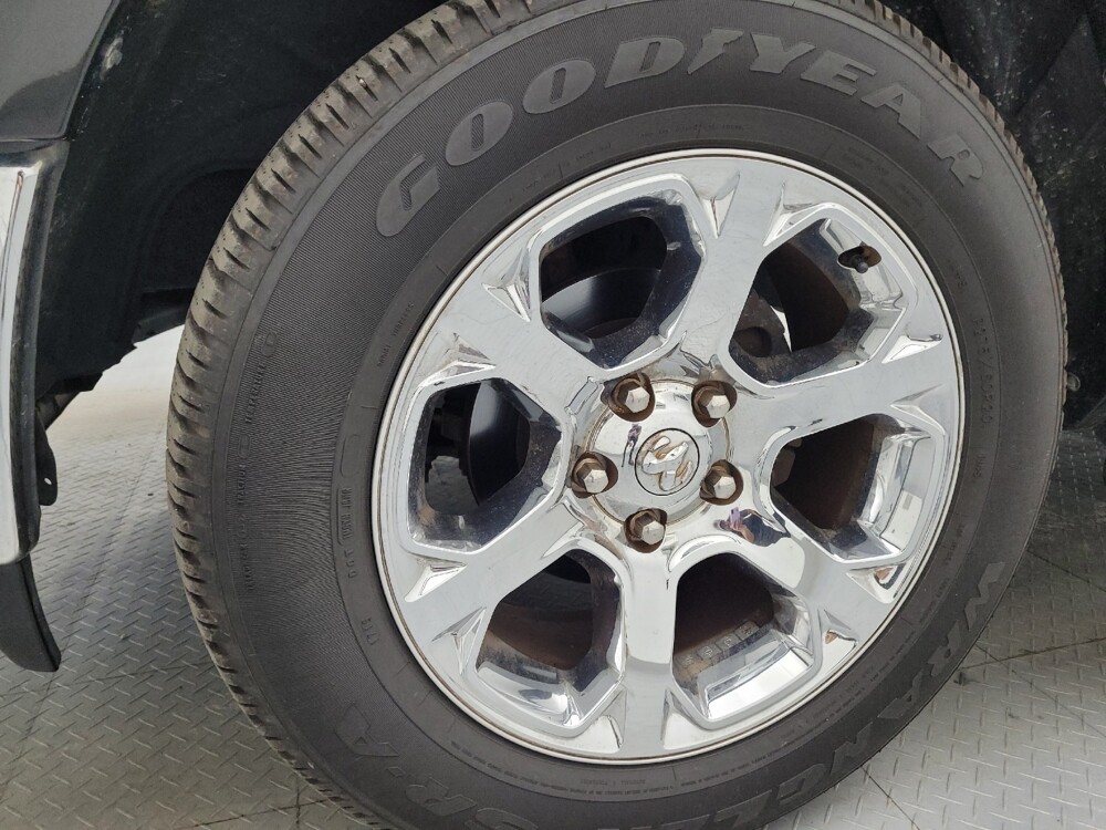 2017 RAM 1500 in Greenville, NC 27834 - 18123949 31