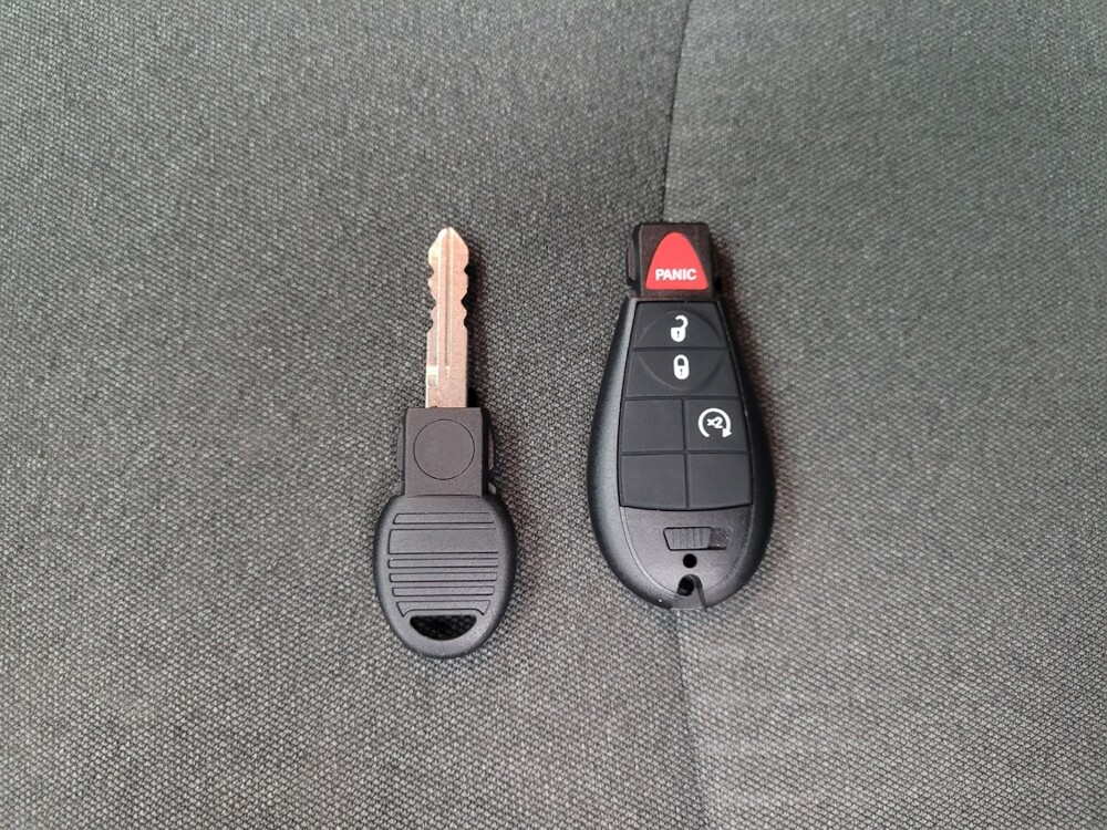 2021 RAM 1500 in Taylor, MI 48180 - 18123950 32