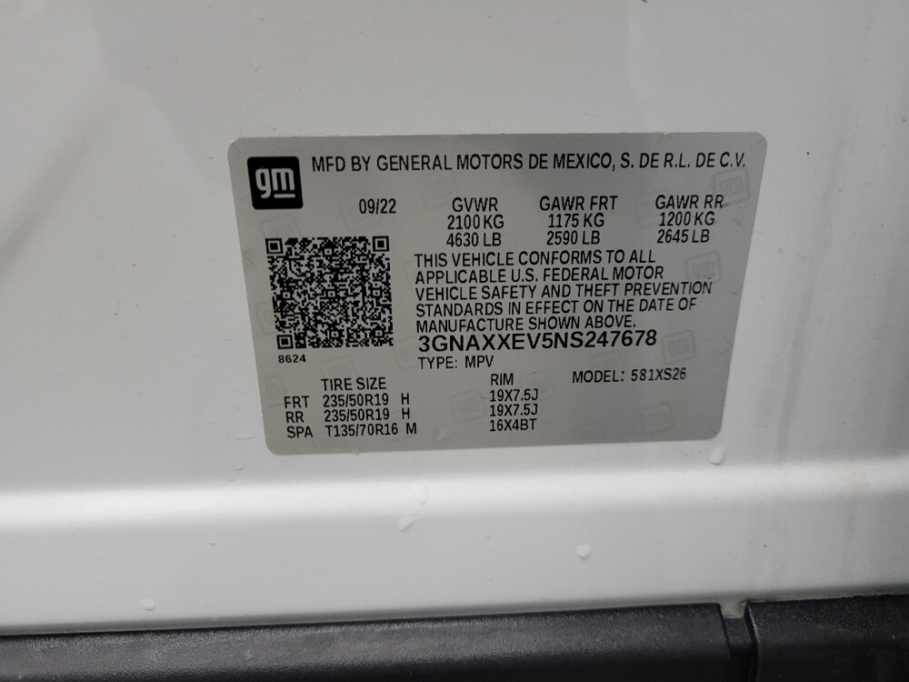 2022 Chevrolet Equinox in Taylor, MI 48180 - 18123952 33