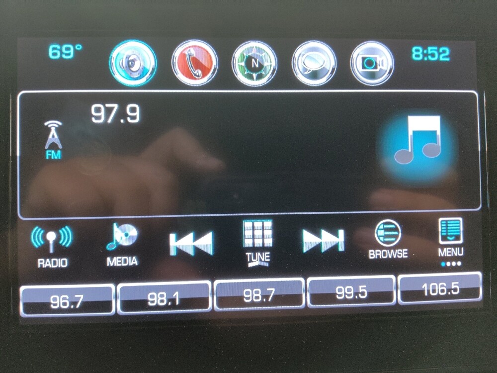 2018 Chevrolet Traverse in Greenville, SC 29607 - 18123955 25