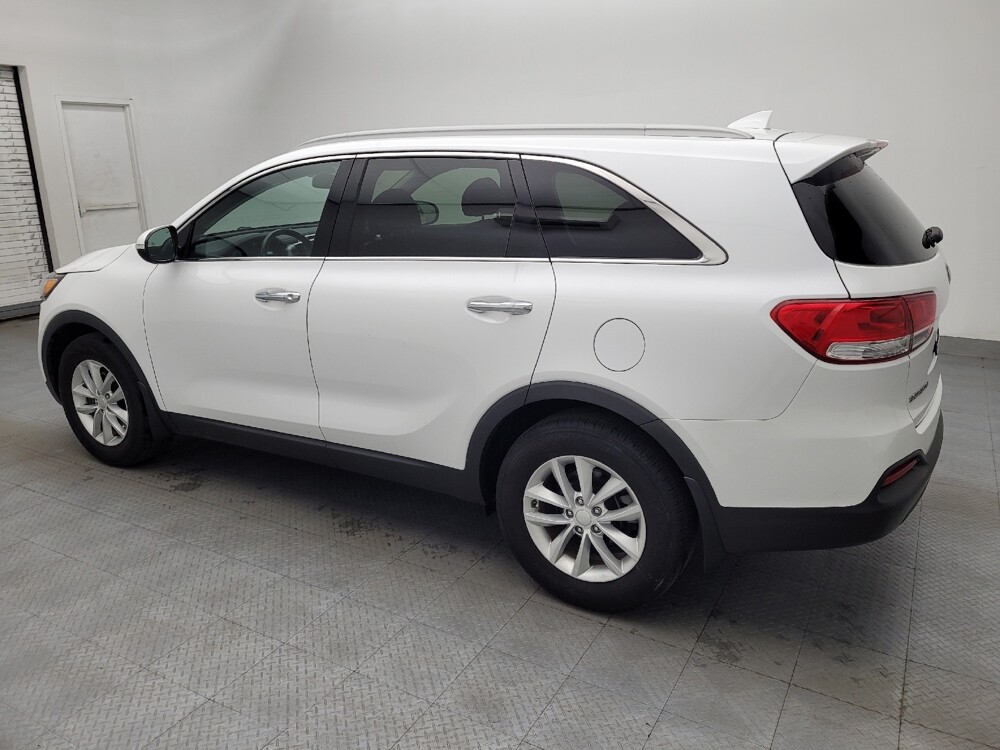 2018 Kia Sorento in Greenville, SC 29607 - 18123958 3