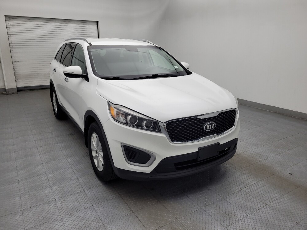 2018 Kia Sorento in Greenville, SC 29607 - 18123958 13
