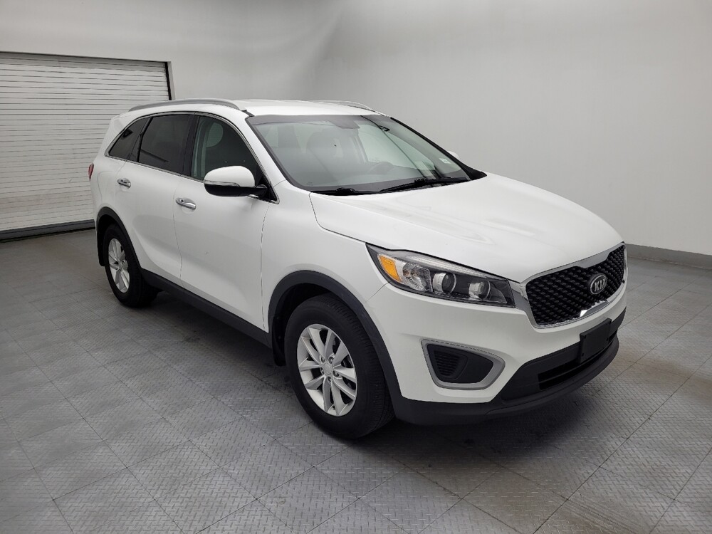 2018 Kia Sorento in Greenville, SC 29607 - 18123958 11