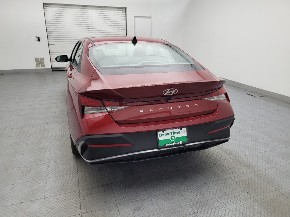 2024 Hyundai Elantra in Winston-Salem, NC 27103 - 18123959 6
