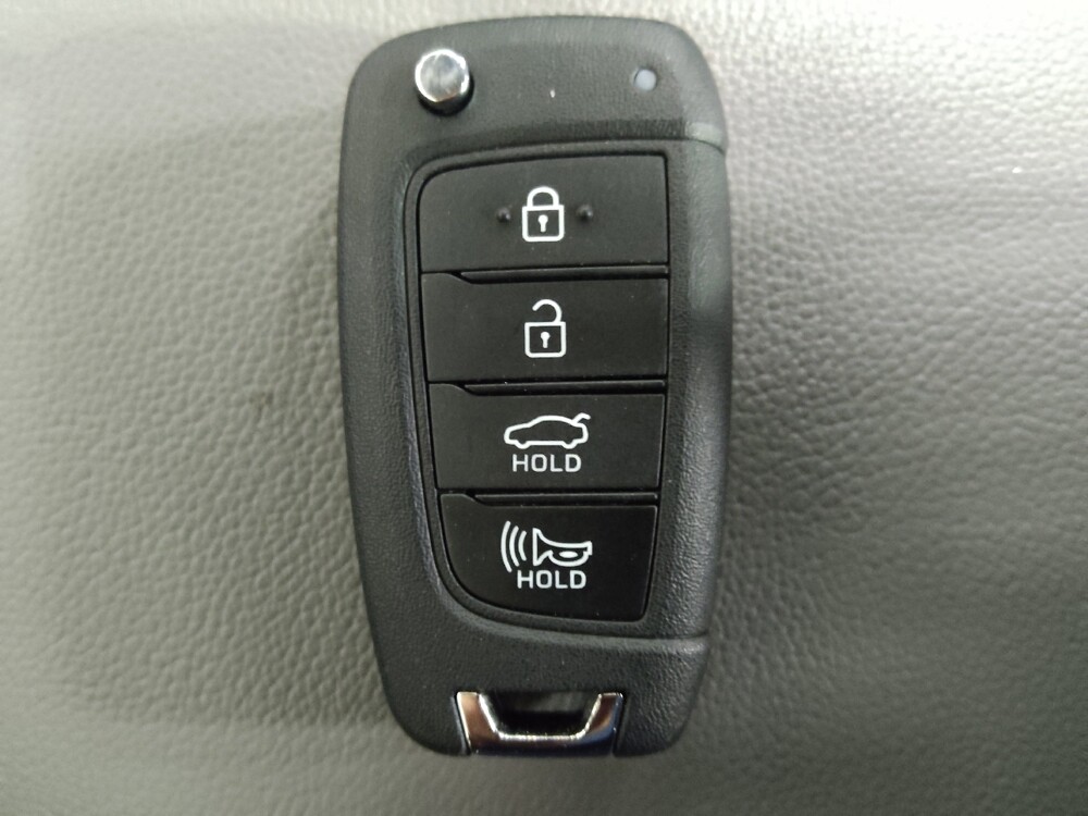 2024 Hyundai Elantra in Winston-Salem, NC 27103 - 18123959 32