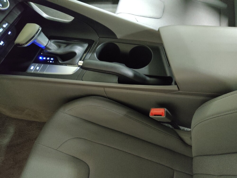 2024 Hyundai Elantra in Winston-Salem, NC 27103 - 18123959 26