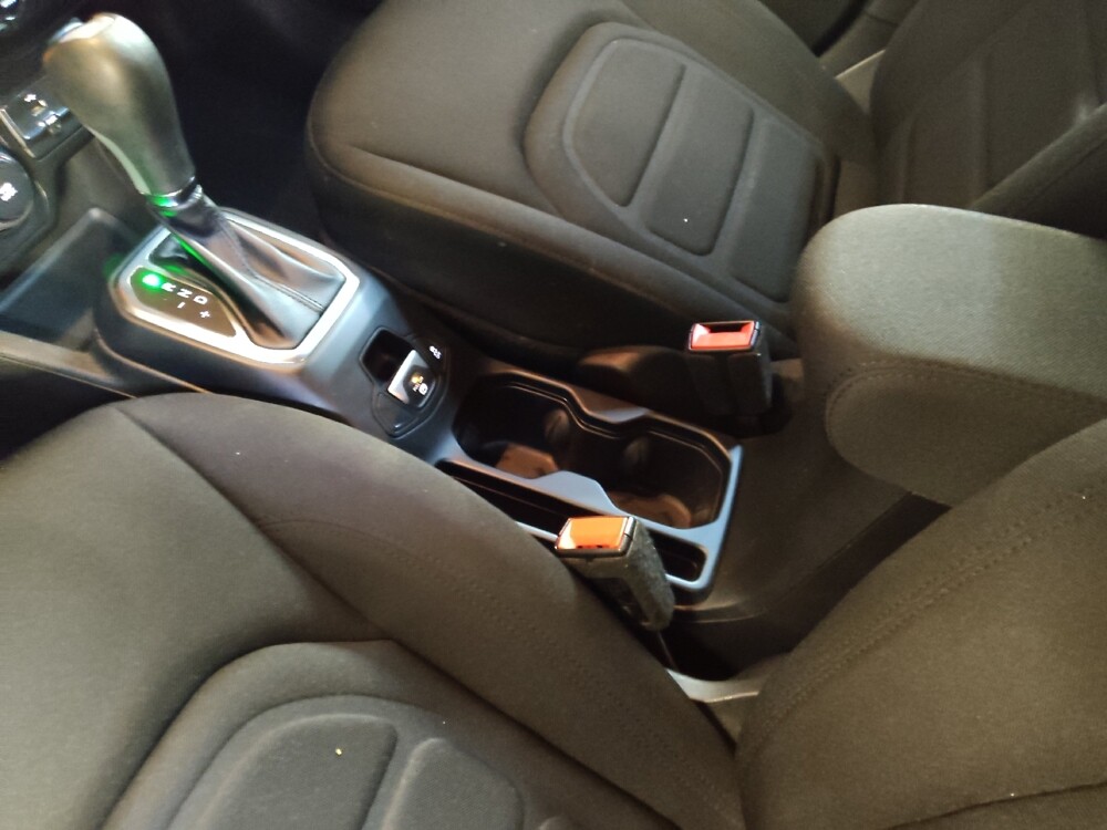 2021 Jeep Renegade in Greenville, SC 29607 - 18123960 26