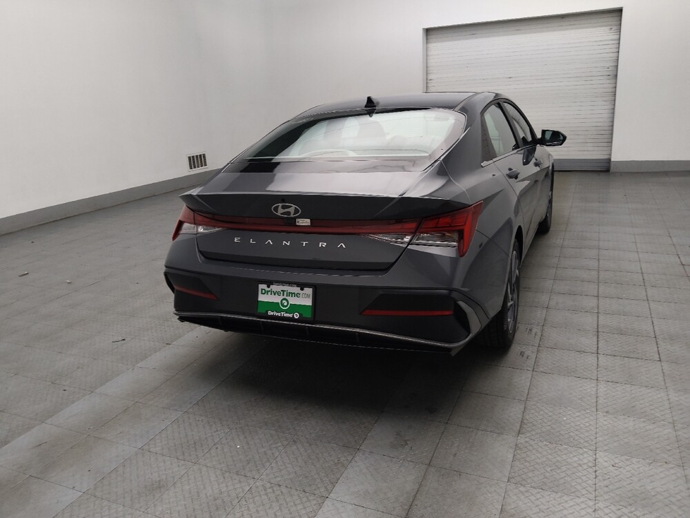 2025 Hyundai Elantra in Augusta, GA 30907 - 18123966 9