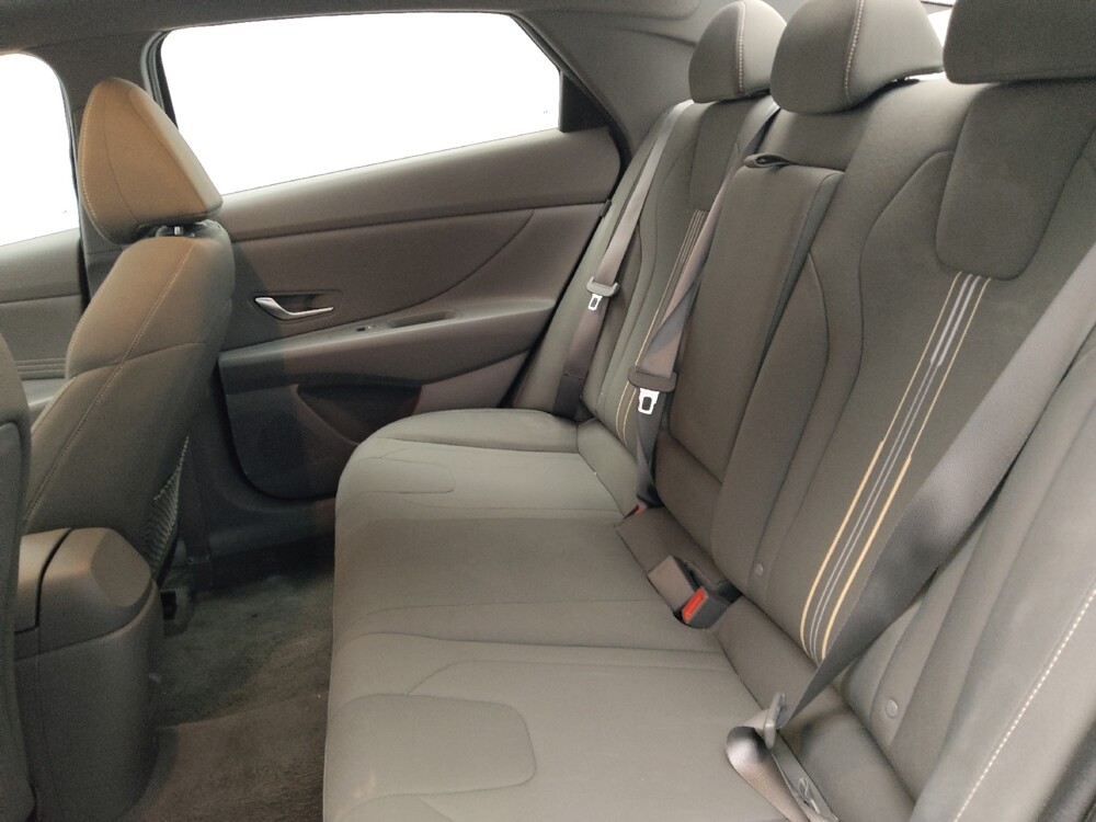 2025 Hyundai Elantra in Augusta, GA 30907 - 18123966 18
