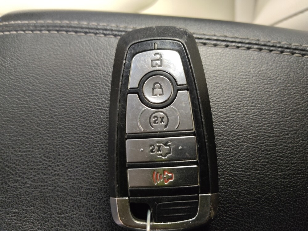 2018 Ford Edge in Fort Myers, FL 33907 - 18123969 32