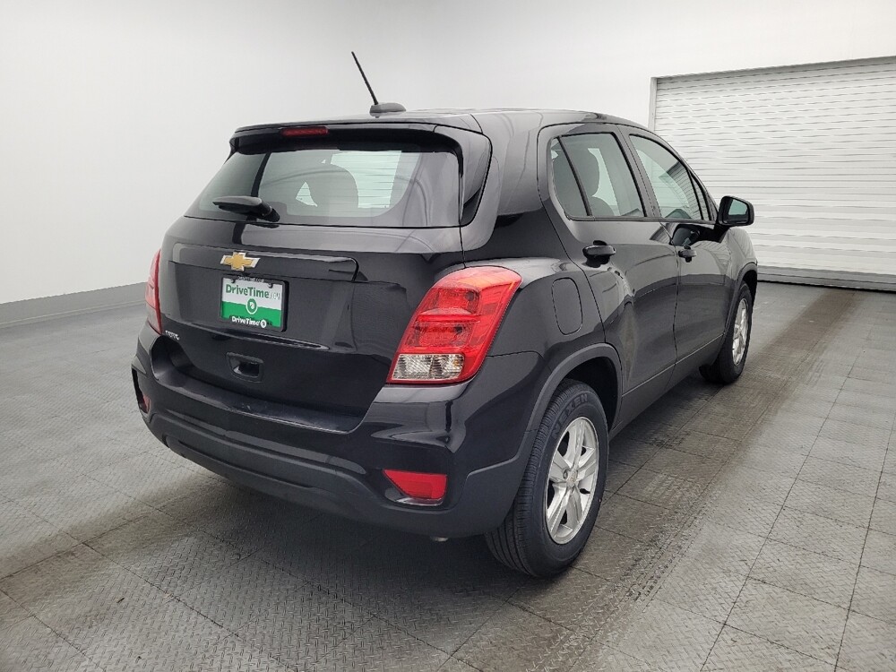 2020 Chevrolet Trax in Kissimmee, FL 34744 - 18123971 9